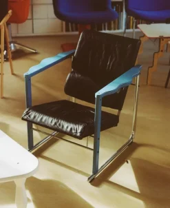 Hem Experiment lounge chair 502, blue - black leather