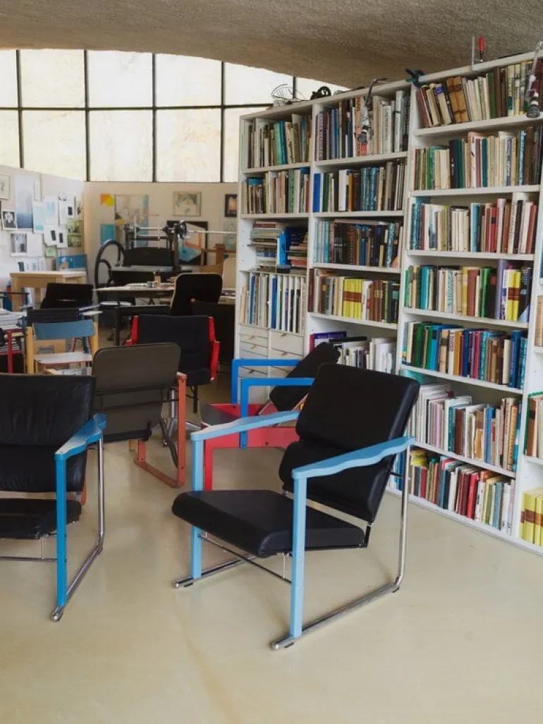 Hem Experiment lounge chair 502, blue - black leather