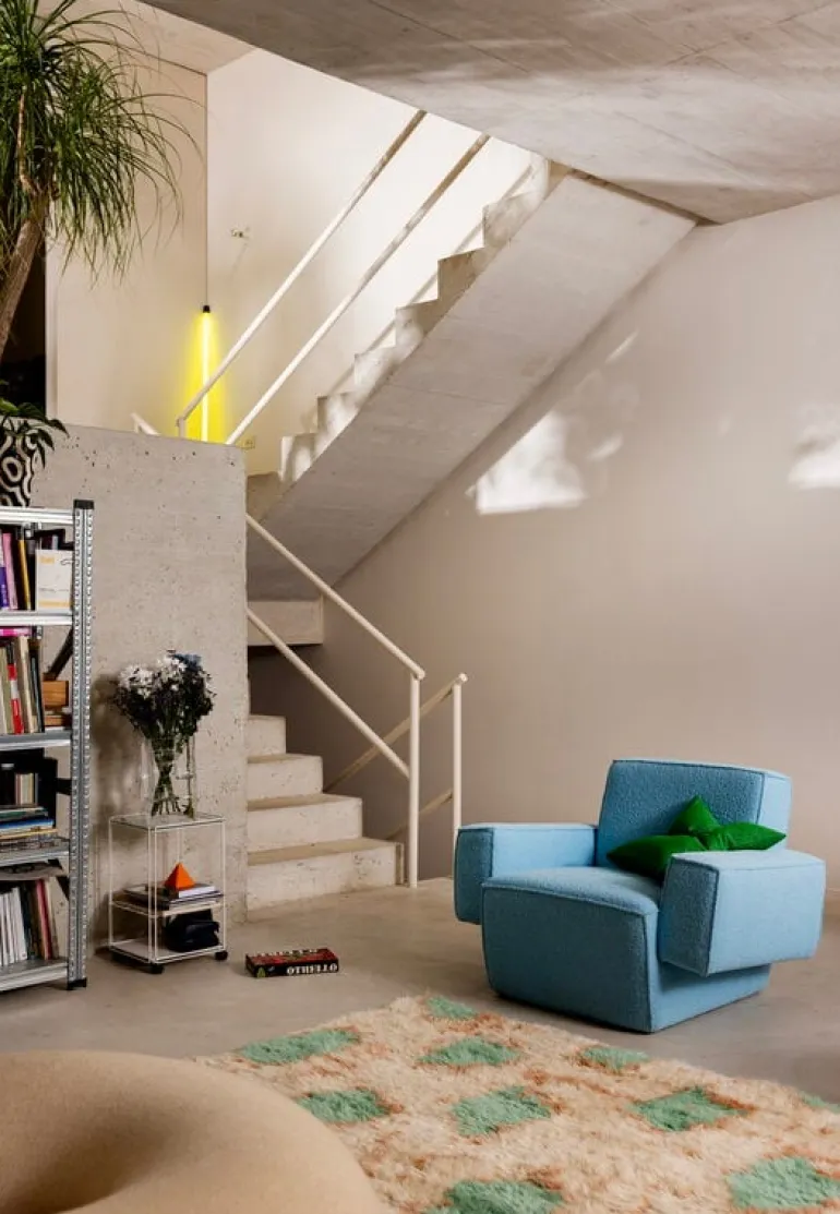 Hem Hunk lounge chair with armrests, Tiree Icicle