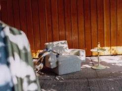 Hem Hunk lounge chair with armrests, Tiree Swan