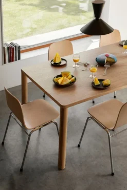 Hem Log table, 180 x 90 cm, oak