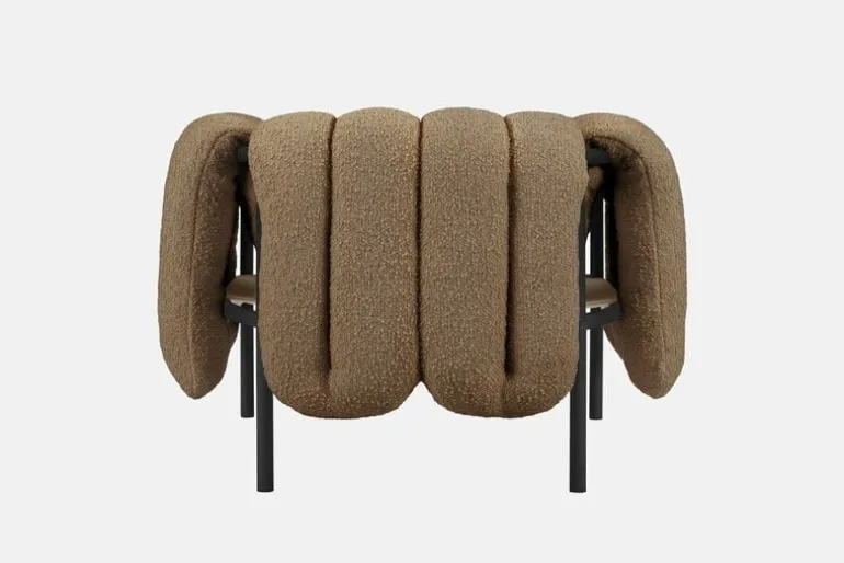 Hem Puffy lounge chair, sawdust boucle - black grey steel