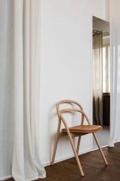 Hem Udon chair, natural beech - cognac leather