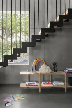 Hem Zig Zag media shelf, oak