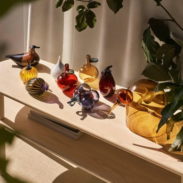 Iittala Apple Bottle, cranberry