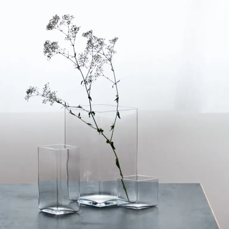 Iittala Ruutu vase, 115 x 140 mm, cranberry