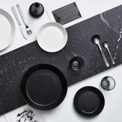 Iittala Teema plate 21 cm, black