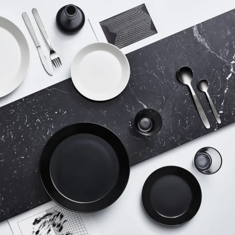 Iittala Teema plate 21 cm, black