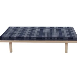 Johanna Gullichsen Helios mattress cover for Aalto day bed 710