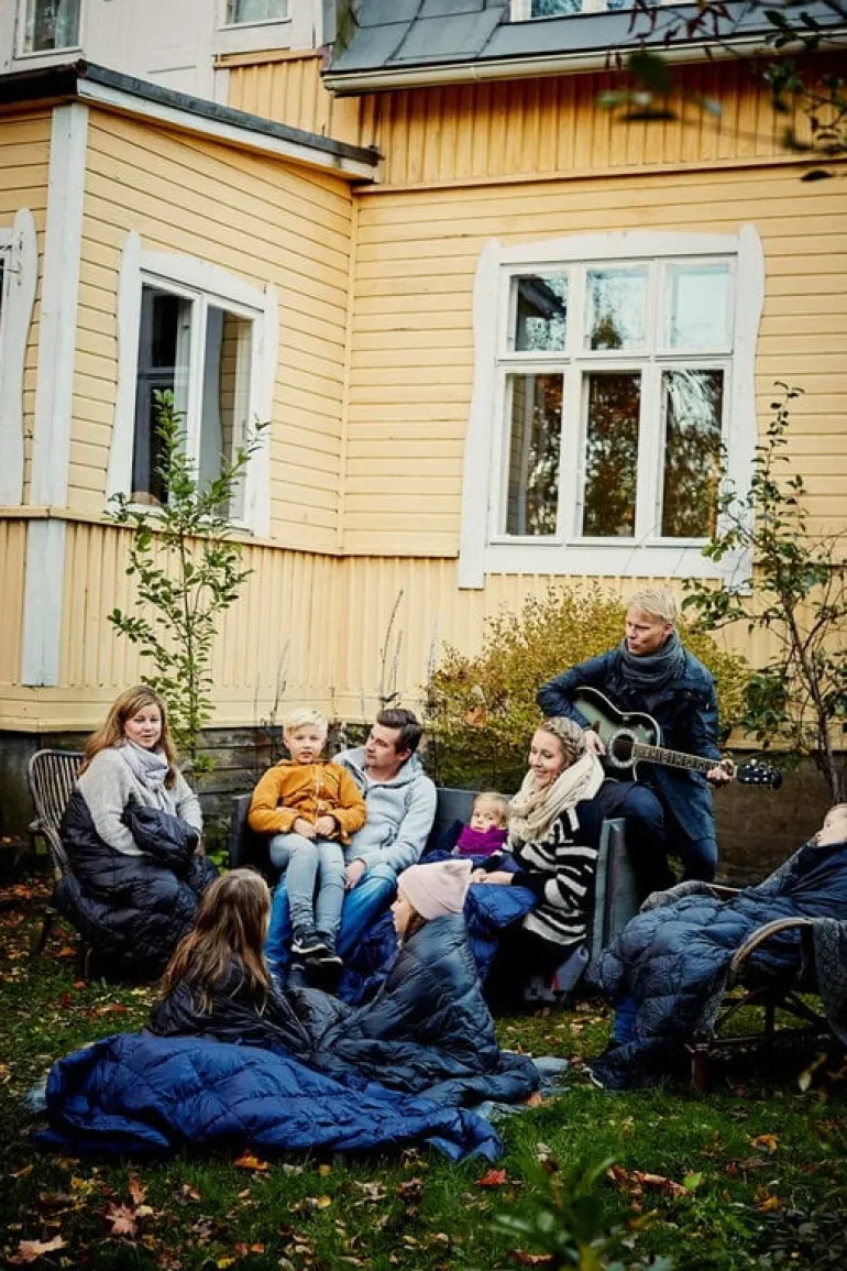 Joutsen Kulkuri throw, 130 x 190 cm, anthracite