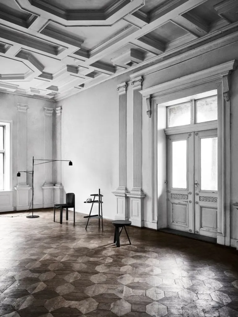 Karakter Side Table No. 2, black