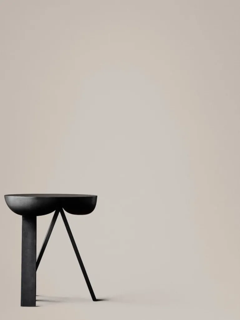 Karakter Side Table No. 2, black