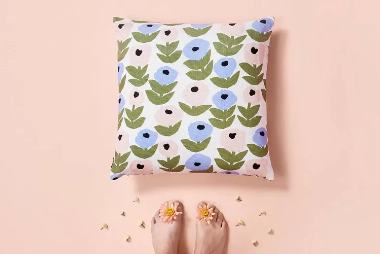 Kauniste Flora cushion cover, blue