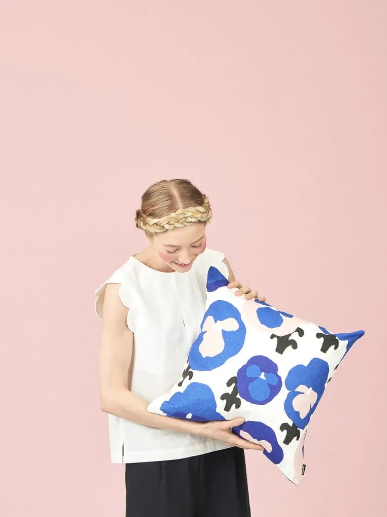 Kauniste Orvokki cushion cover, blue