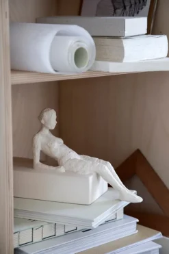 Kähler The Attentive One figure