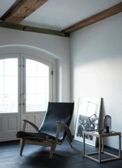 Klassik Studio Cube table, soaped oak - smoked glass