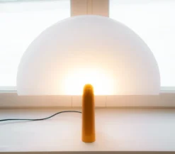 Klong Pavo table lamp, yellow