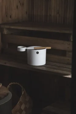 KOLO Bucket and Ladle, white