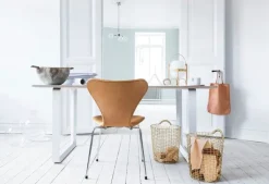 Korbo Bin 18 wire basket, brass