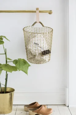 Korbo Bin 18 wire basket, brass