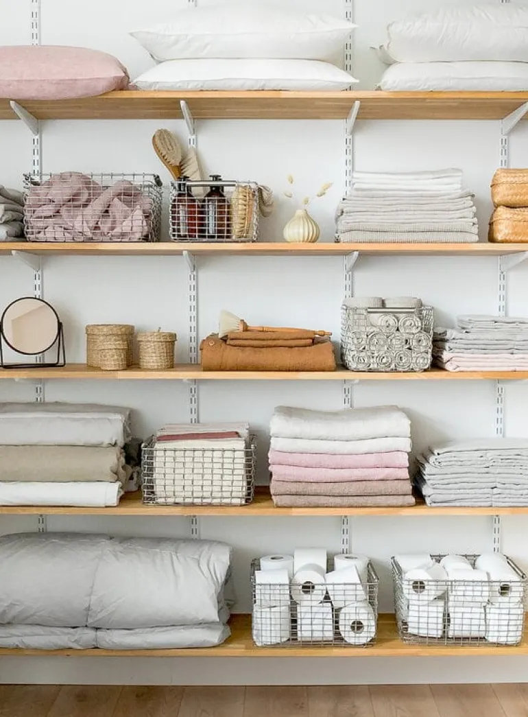 Korbo Rectangular 15 wire basket, brass