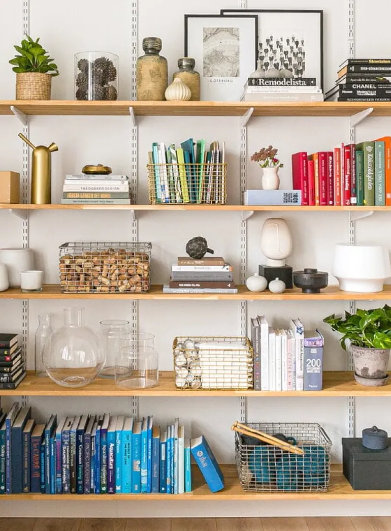 Korbo Rectangular 15 wire basket, brass