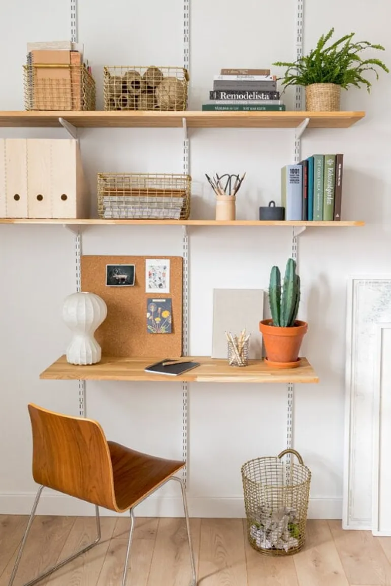 Korbo Rectangular 19 wire basket, brass