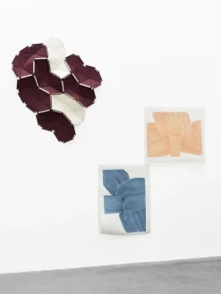 Kvadrat Clouds fabric tiles, 8 pcs, burgundy - white