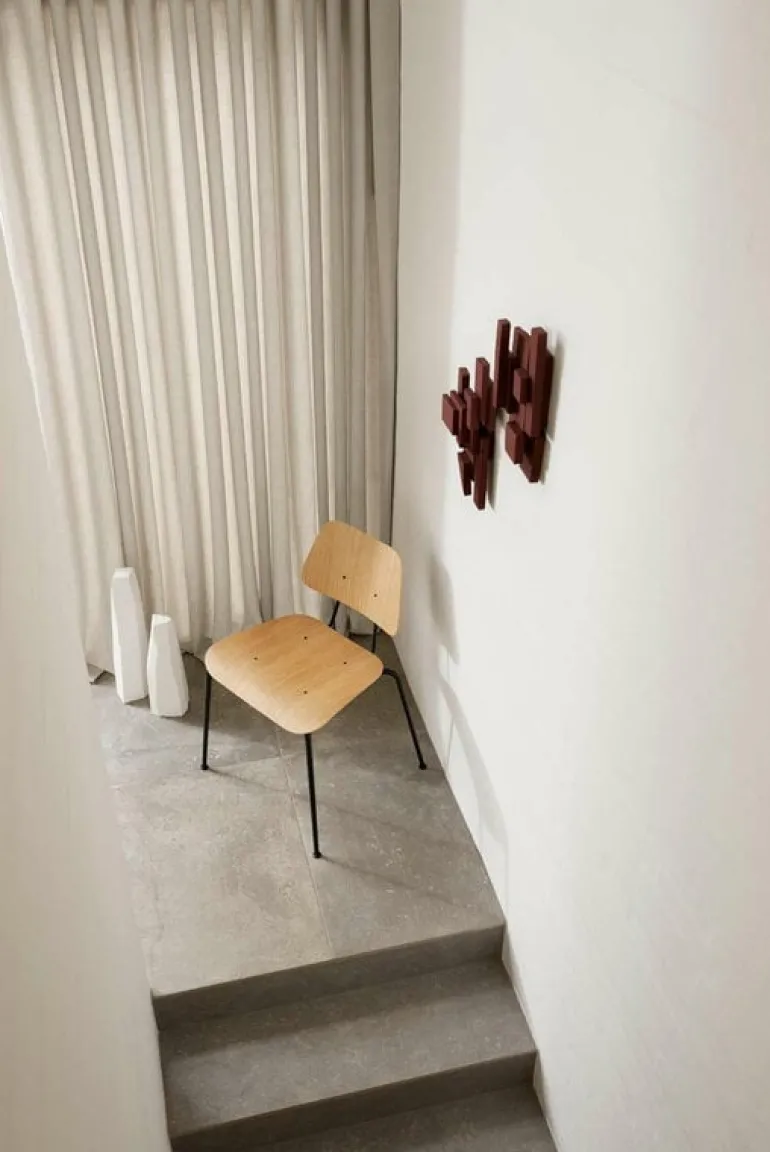 Labofa Heritage 11.1 chair, oak - black