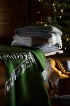 Lapuan Kankurit Arvo blanket, 130 x 180 cm, white - mottled grey