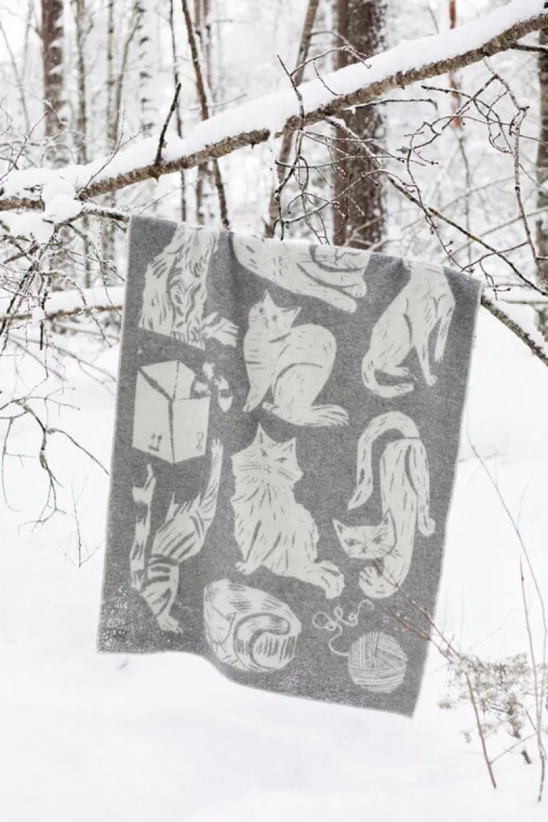 Lapuan Kankurit Kissanpäivät blanket, grey - white