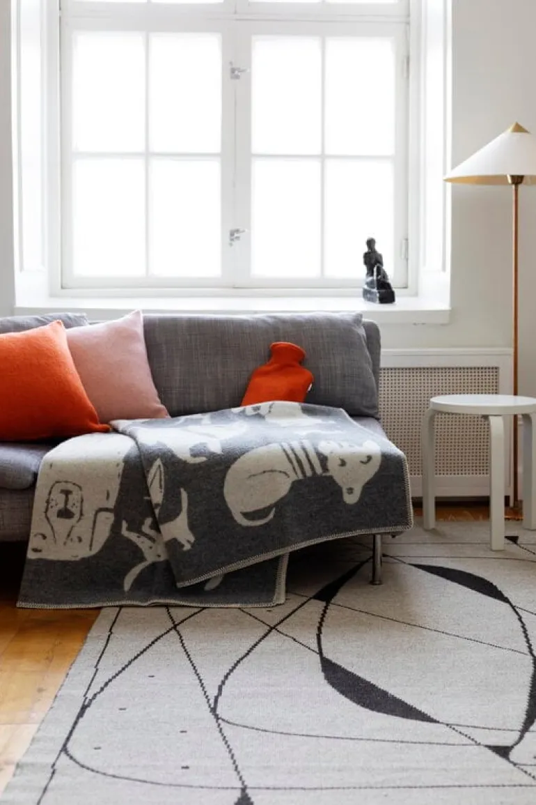 Lapuan Kankurit Koirapuisto blanket, 130 x 180 cm, grey - white