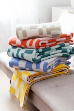 Lapuan Kankurit Koodi blanket, orange - rose