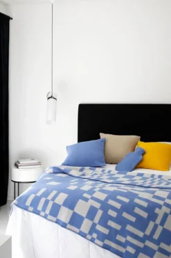 Lapuan Kankurit Koodi blanket, blue - light beige