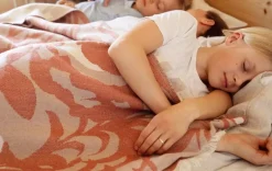 Lapuan Kankurit Kuutamo blanket, beige - cinnamon