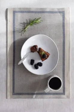 Lapuan Kankurit Laina placemat, linen - dark grey