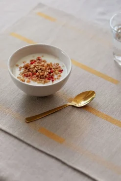 Lapuan Kankurit Linnea placemat, linen - cloudberry