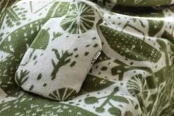 Lapuan Kankurit Metsikkö blanket, olive - white