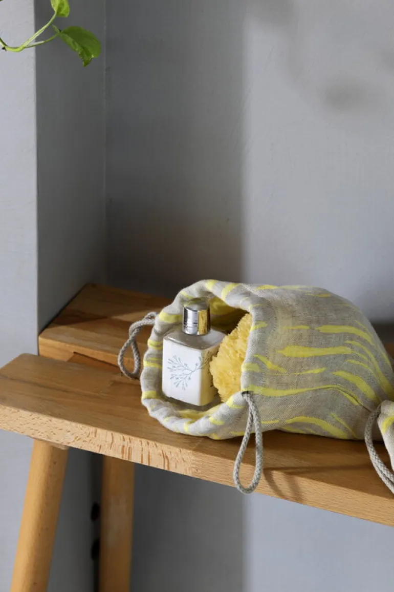 Lapuan Kankurit Osmankäämi ribbon bag, yellow - linen