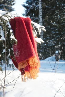 Lapuan Kankurit Revontuli mohair blanket, rust - bordeaux