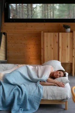 Lapuan Kankurit Saari table cloth/throw, 145 x 200 cm, rose - blue