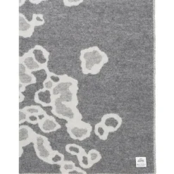 Lapuan Kankurit Saimaannorppa blanket