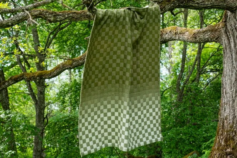 Lapuan Kankurit Shakki throw, beige - olive - white