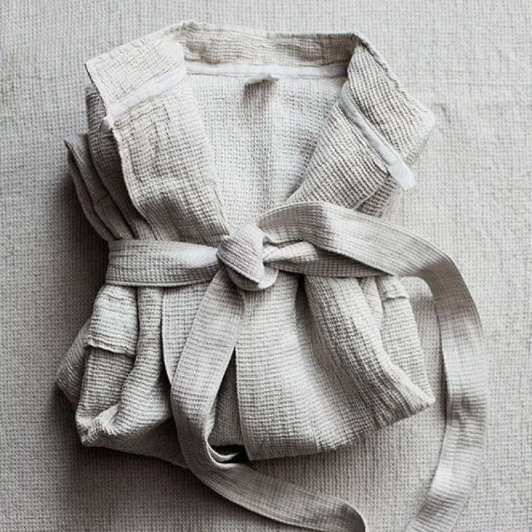 Lapuan Kankurit Terva bathrobe, white - linen
