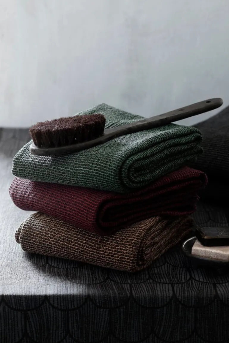 Lapuan Kankurit Terva giant towel, white - aspen green