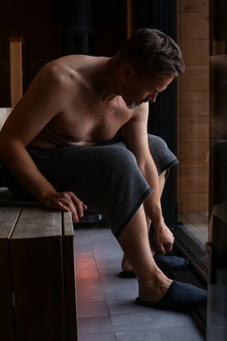 Lapuan Kankurit Terva giant towel, black - multi - grey