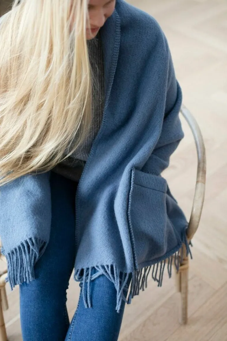 Lapuan Kankurit Uni pocket shawl, rainy blue