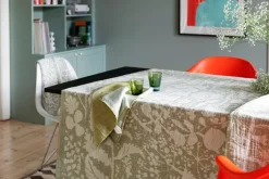 Lapuan Kankurit Villiyrtit tablecloth/throw, 150 x 200 cm, white - olive