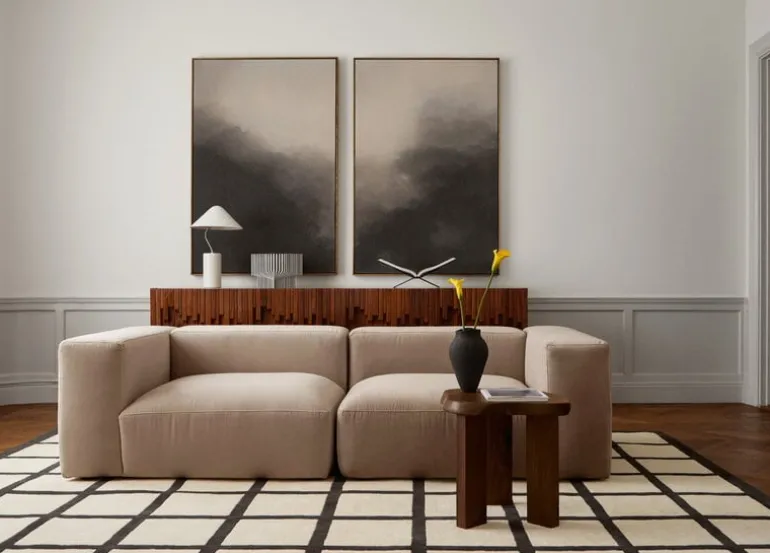 LAYERED Avenue Checked rug, black - white