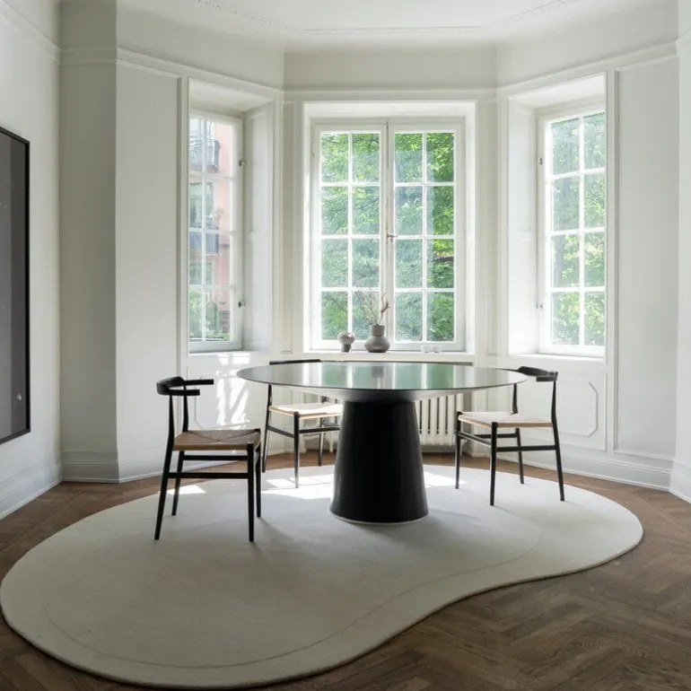 LAYERED Residue rug, 180 x 270 cm, bone white